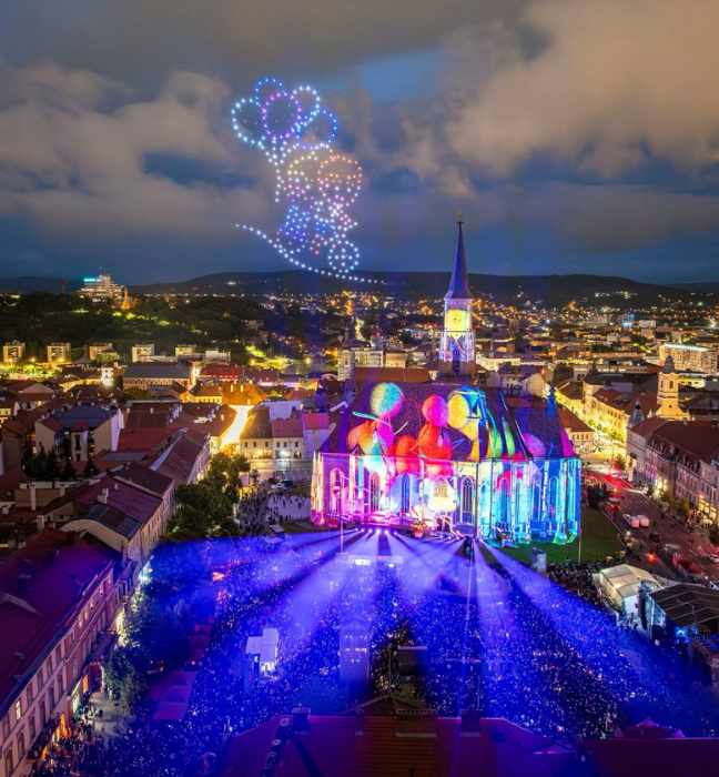 spectacol 2D cu drone